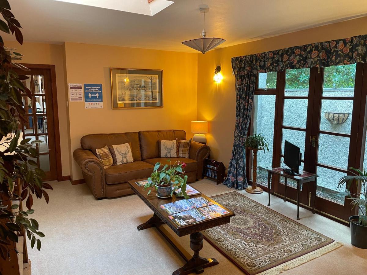 Clarke Cottage Guest House دنفرملاين المظهر الخارجي الصورة